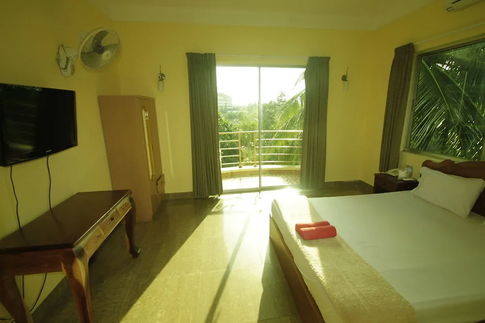 Sunday Guesthouse Sihanoukville 2*,